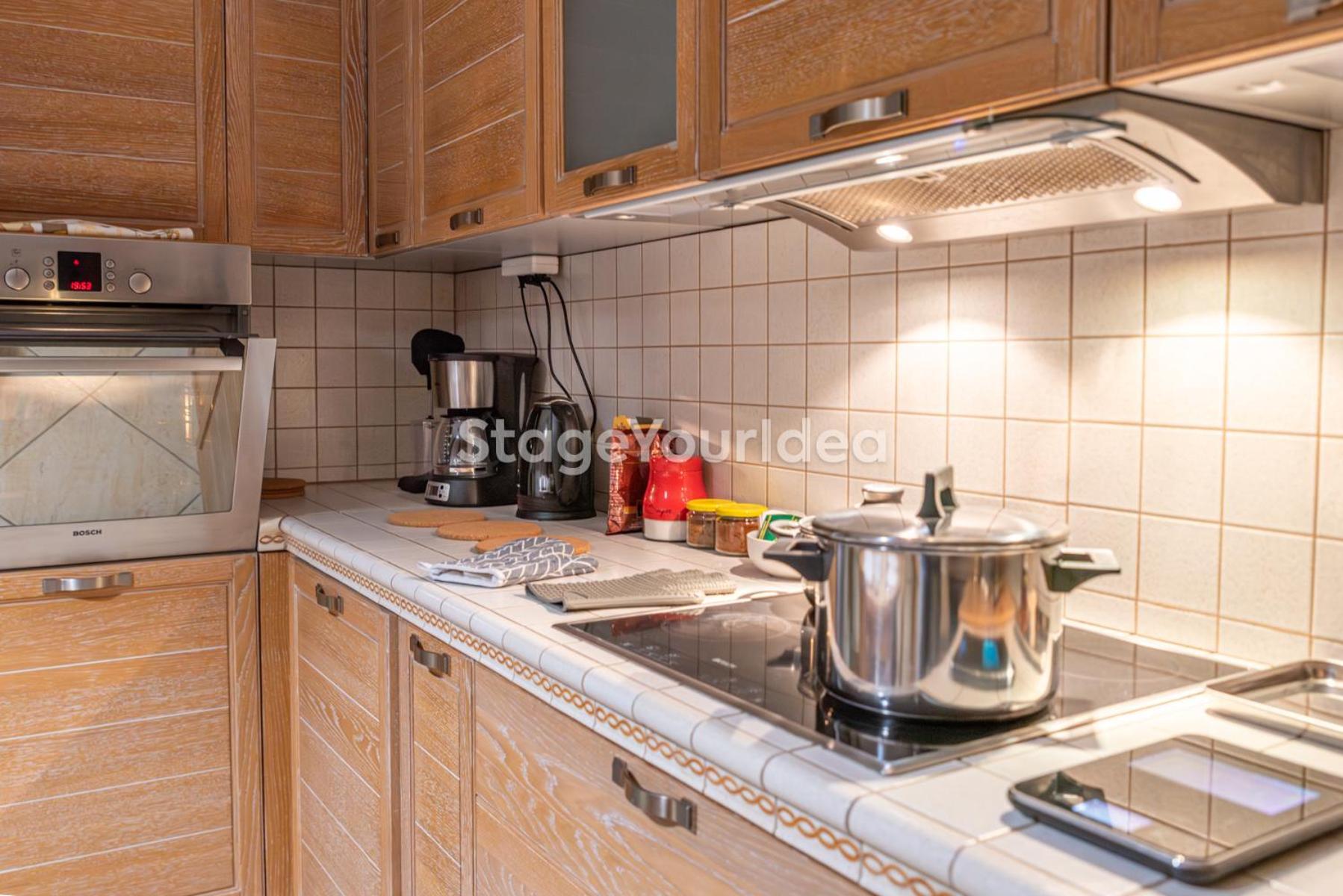 Luxury Appartment, Only 7 Minutes From Thessaloniki Airport And 15 Minutes From City Center ,For 8-23 People Also For Gatherings And Parties Neon Rysion Exterior foto